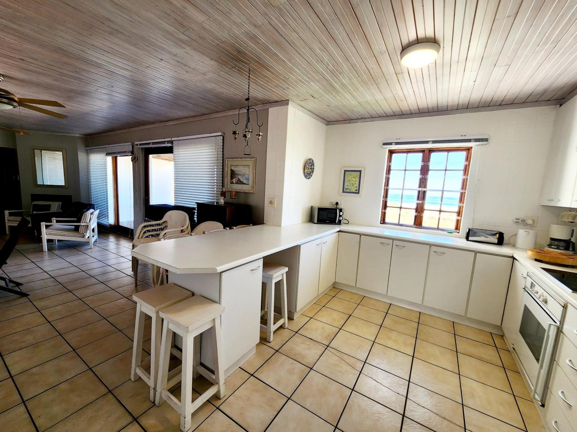 Front House 10 Golden Mile Holiday home