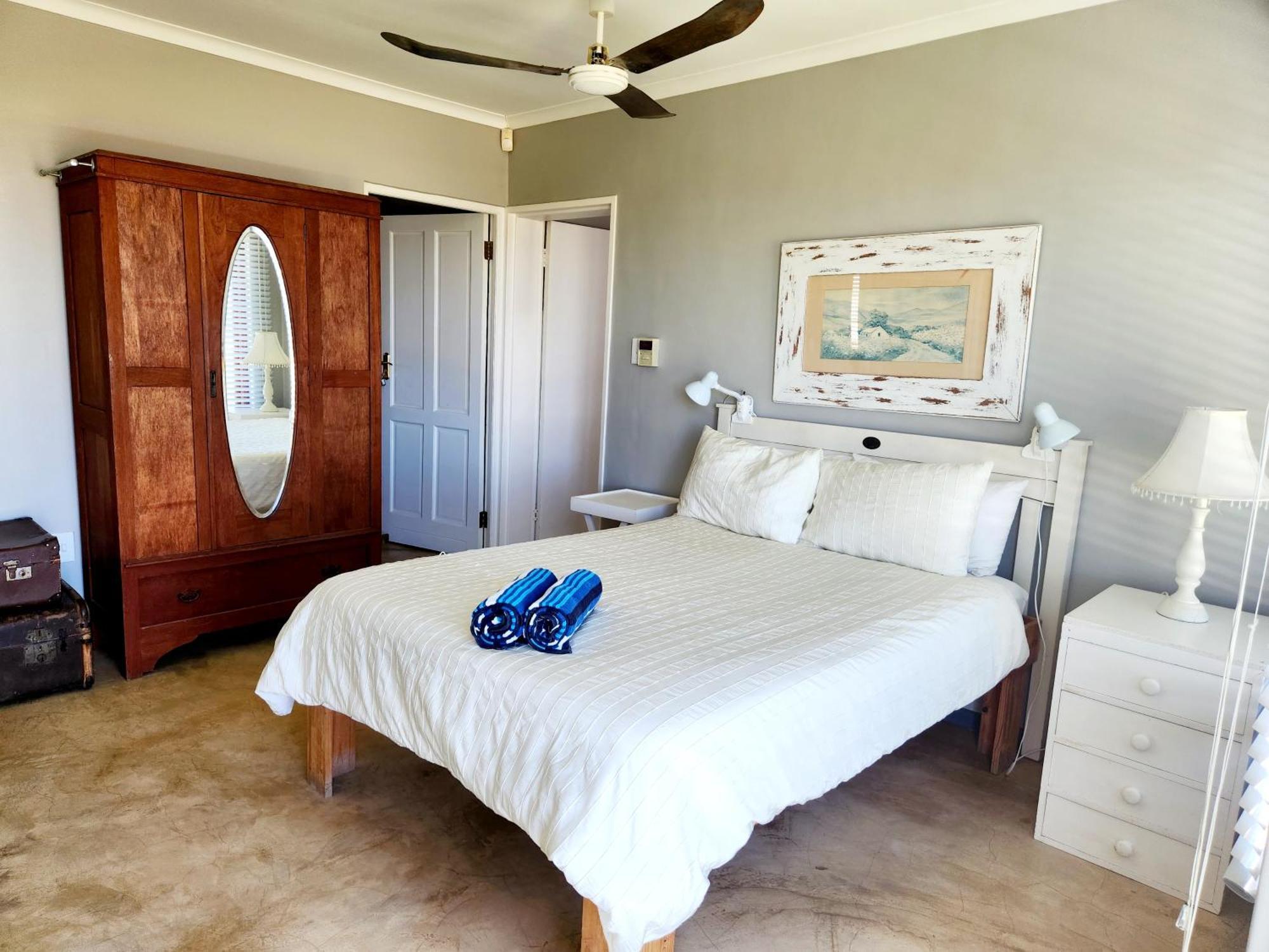 Holiday home Front House 10 Golden Mile St Helena Bay